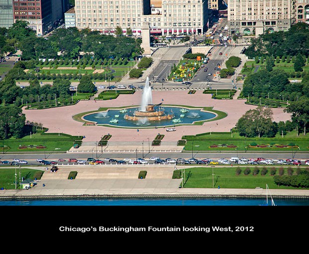32-Buckingham-Fountain_110811-285