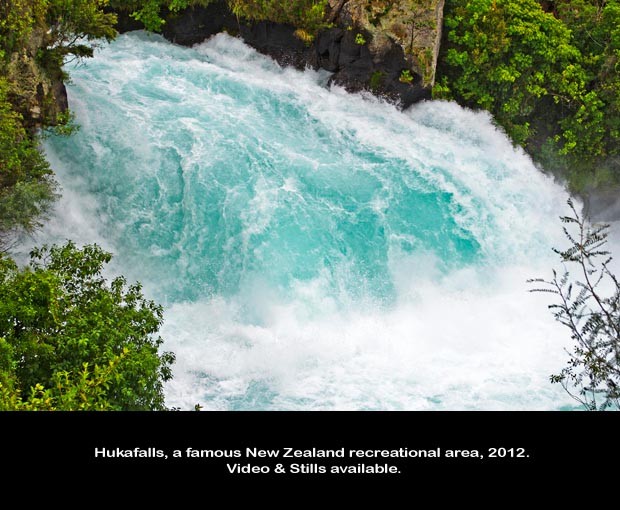 NZ030-Hukafalls-WhiteWater_NZ-0610