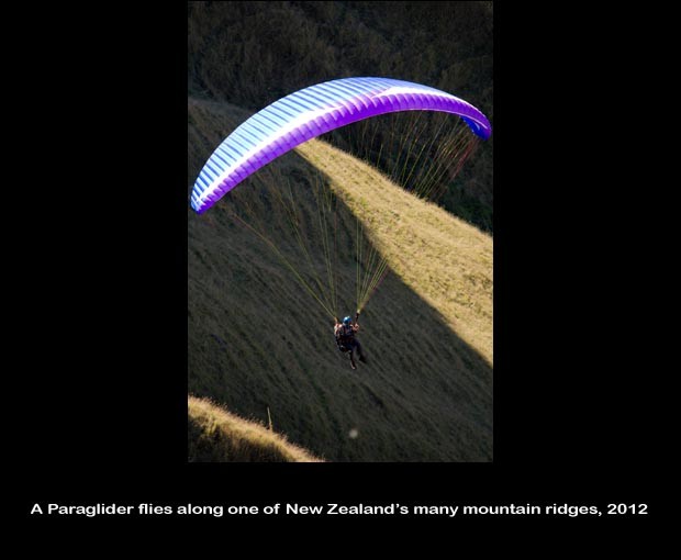 NZ033-Mountain-Parasail_NZ-1150-C